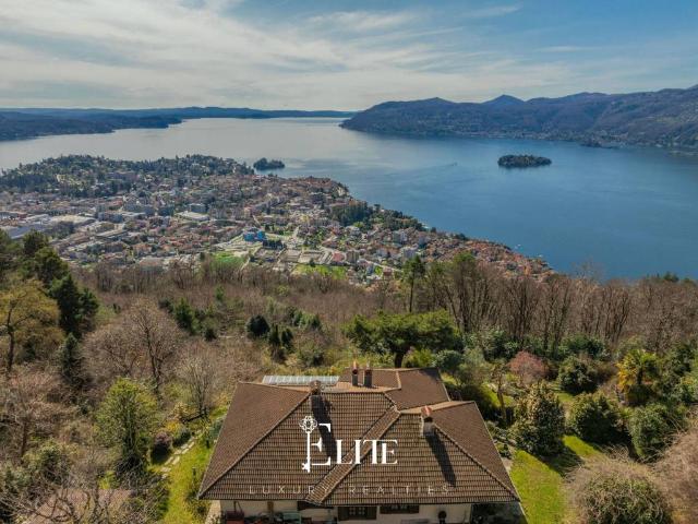 Villa in vendita a Verbania VB
