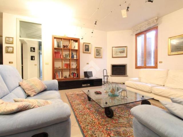 Villa in vendita a Vergato BO