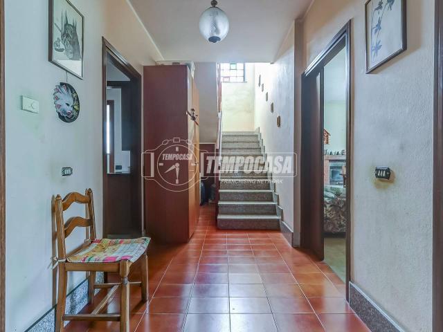 Villa in vendita a Vergiate