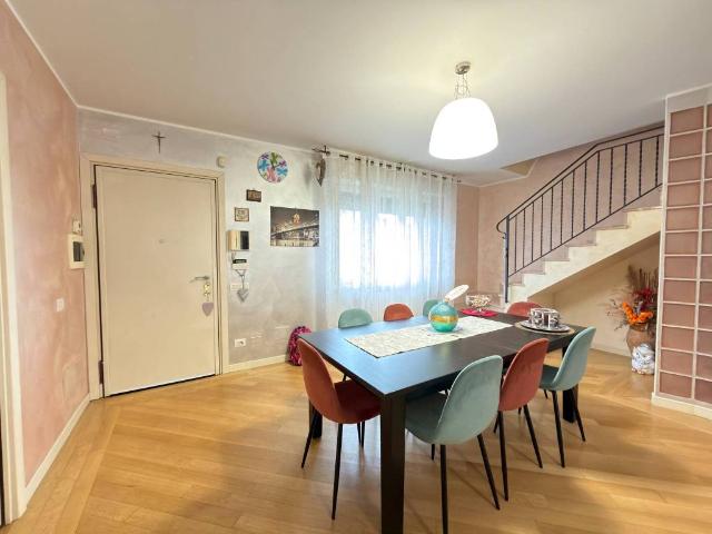 Villa in vendita a Verderio LC