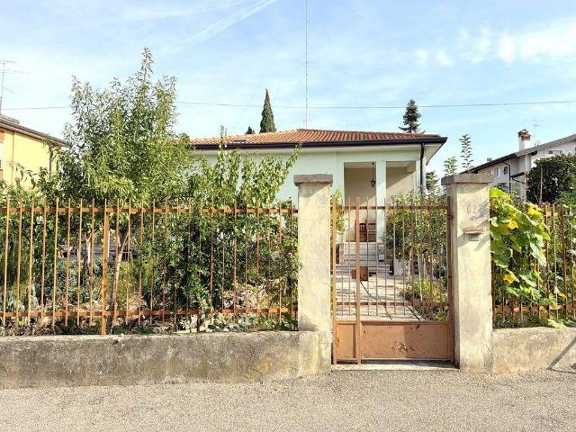 Villa in vendita a Verona VR