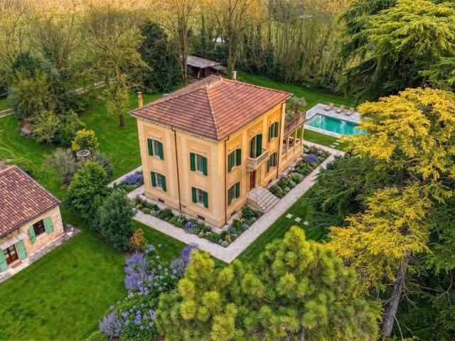 Villa in vendita a Verona VR