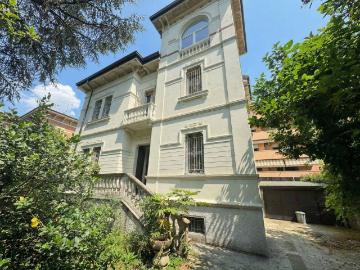 Villa in vendita a Verona VR