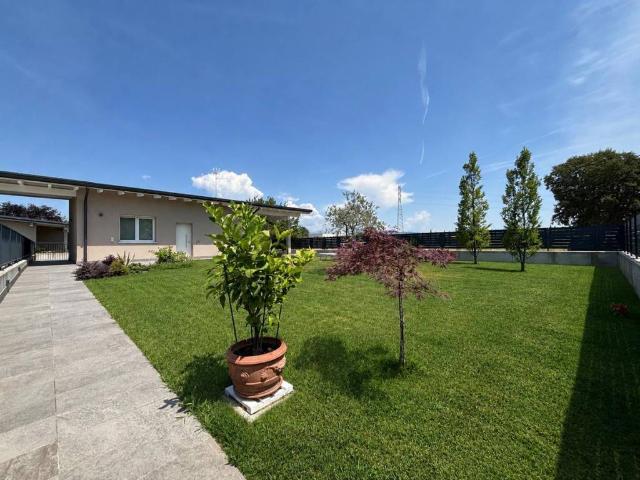 Villa in vendita a Verona VR