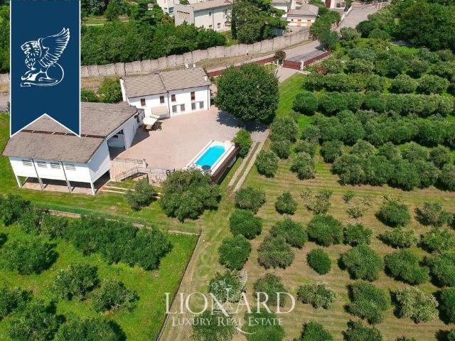Villa in vendita a Verona VR