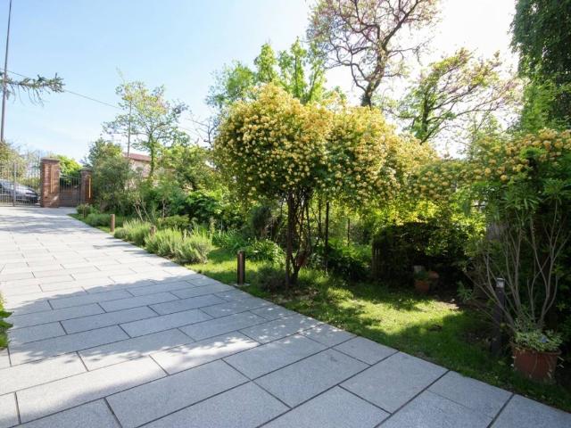 Villa in vendita a Verona VR