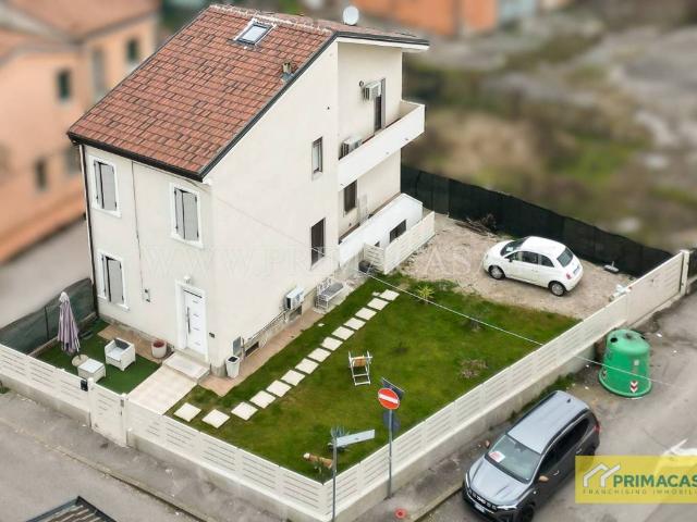 Villa in vendita a Verona VR