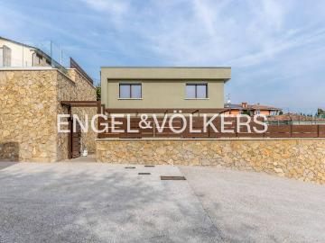 Villa in vendita a Verona VR
