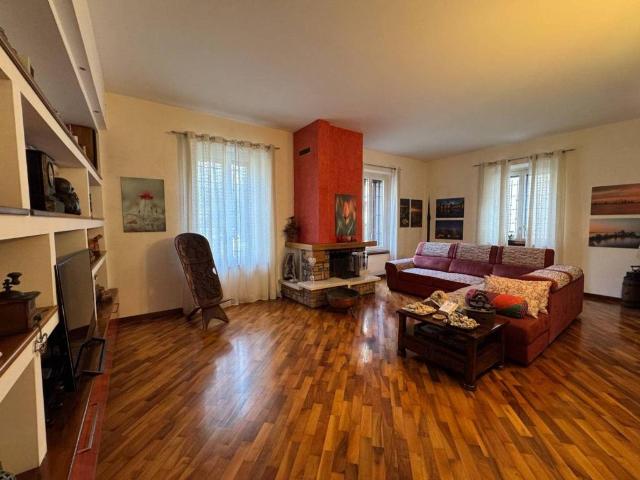 Villa in vendita a Verona VR