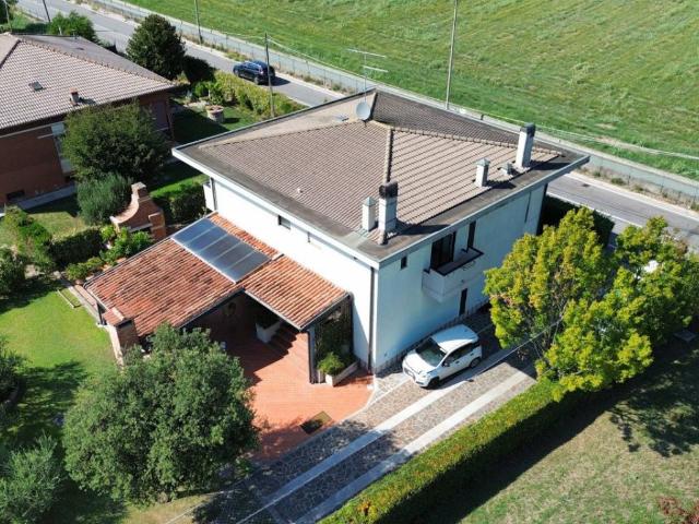 Villa in vendita a Verona VR