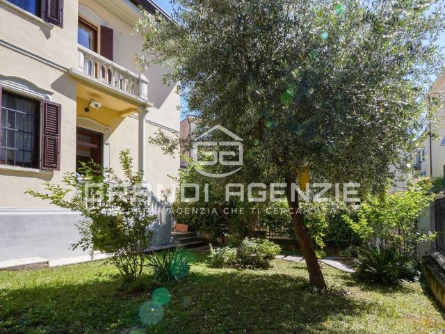 Villa in vendita a Verona VR