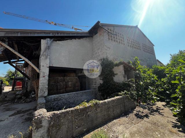 Villa in vendita a Verona