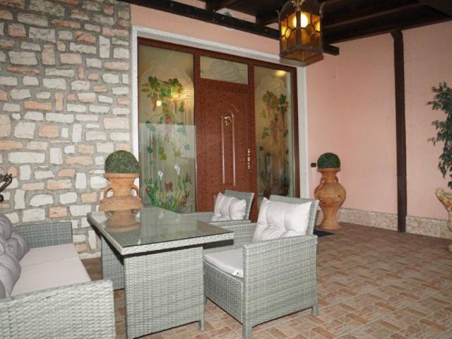 Villa in vendita a Veronella VR