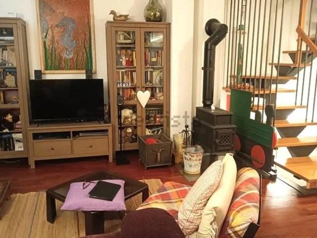 Villa in vendita a Vernio PO