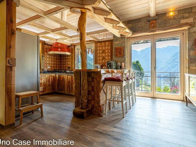 Villa in vendita a Verrès AO