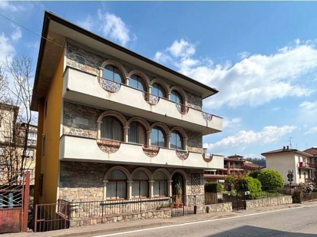 Villa in vendita a Vertova BG