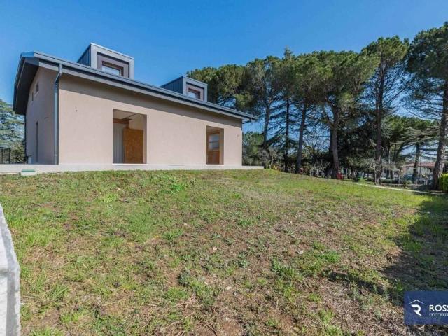 Villa in vendita a Verucchio RN