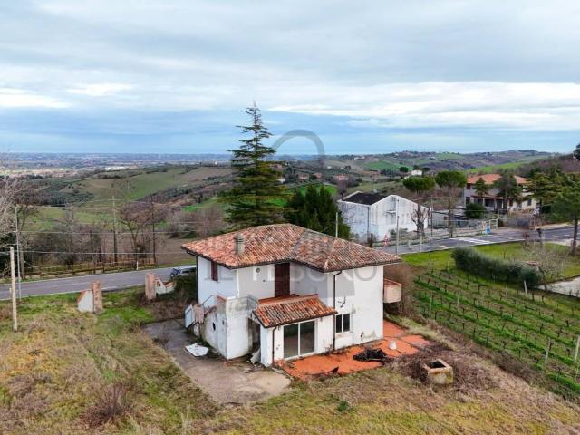 Villa in vendita a Verucchio RN
