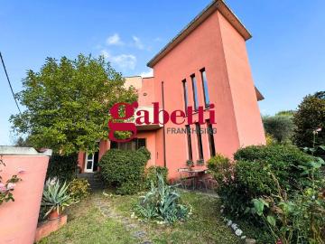 Villa in vendita a Verucchio RN