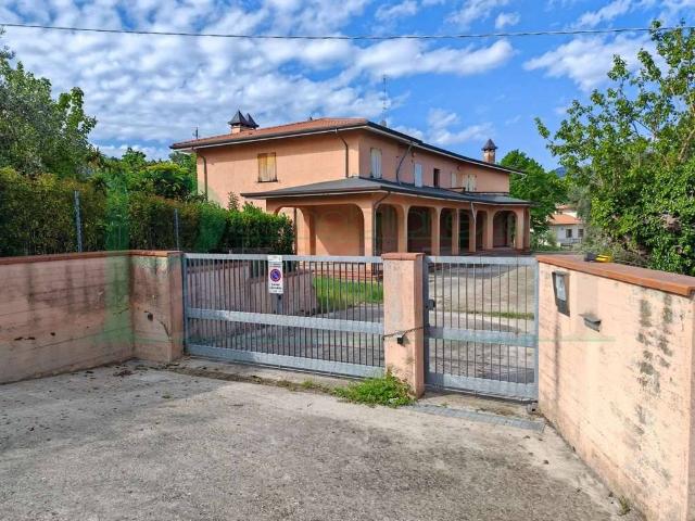 Villa in vendita a Verucchio RN