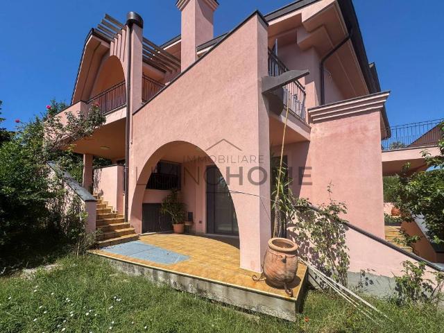 Villa in vendita a Verucchio RN