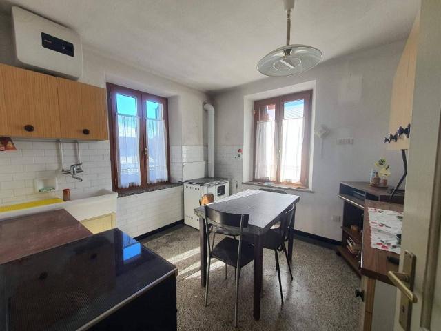 Villa in vendita a Verzegnis UD