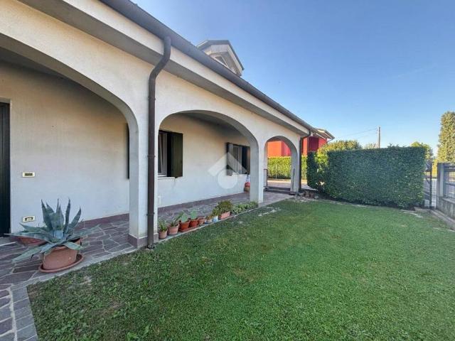 Villa in vendita a Vescovana PD