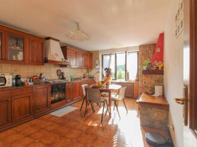 Villa in vendita a Vestone BS