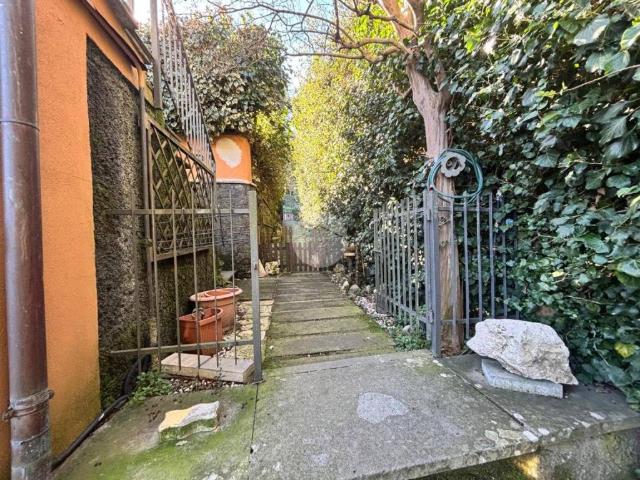 Villa in vendita a Viterbo VT