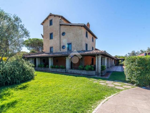 Villa in vendita a Viterbo VT