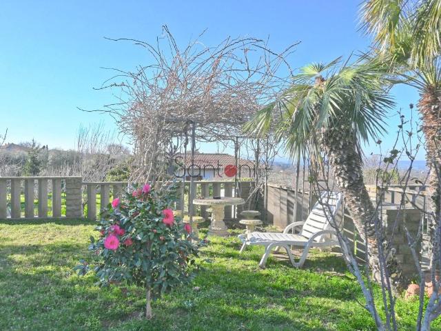 Villa in vendita a Viterbo VT