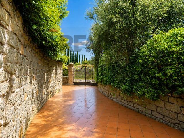 Villa in vendita a Viterbo VT