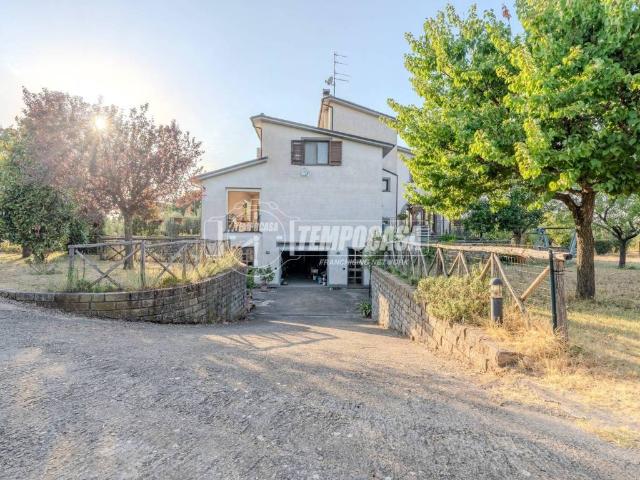 Villa in vendita a Viterbo VT