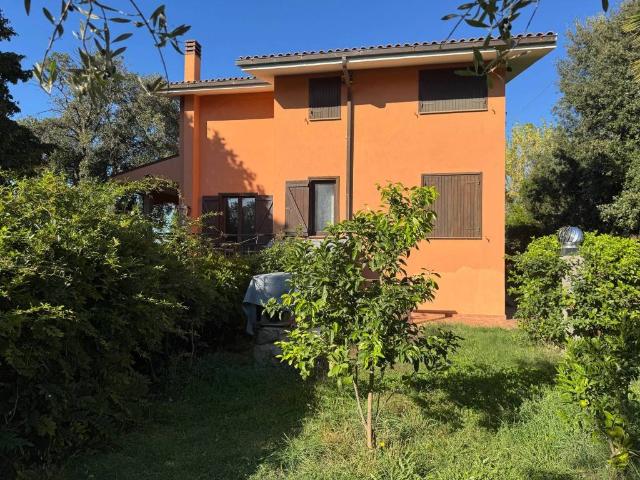 Villa in vendita a Viterbo VT