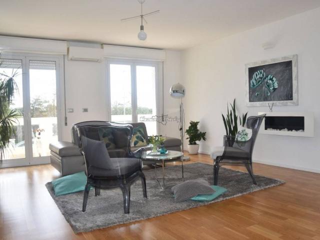 Villa in vendita a Vittoria RG