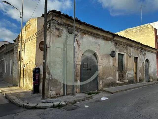 Villa in vendita a Vittoria RG