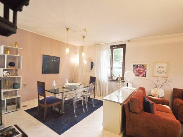 Villa in vendita a Vittuone MI