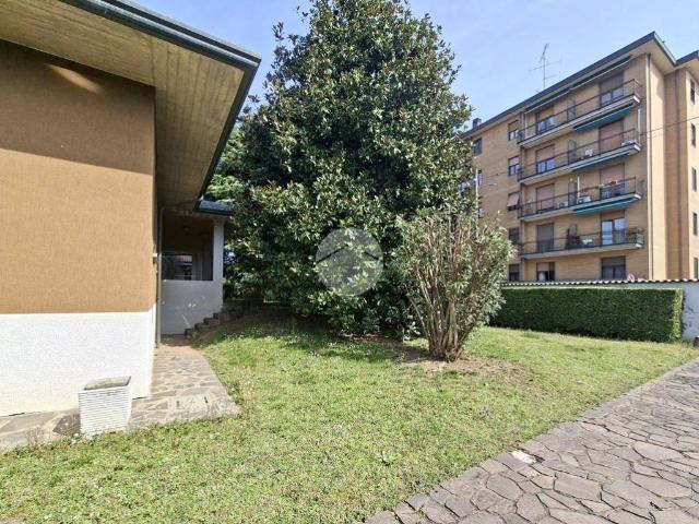 Villa in vendita a Vittuone MI