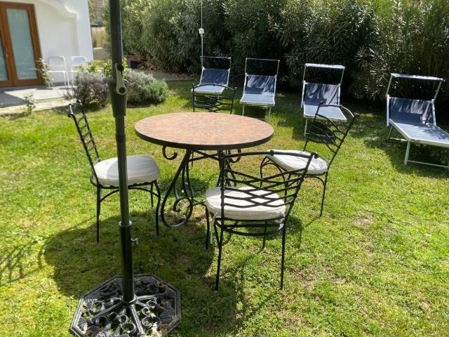 Villa in vendita a Viverone BI