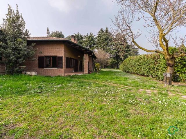 Villa in vendita a Vizzolo Predabissi MI