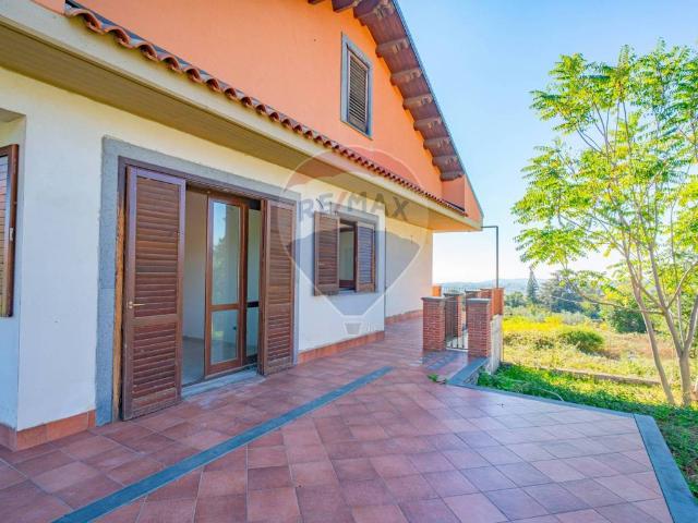 Villa in vendita a Viagrande CT