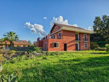 Villa in vendita a Viagrande CT