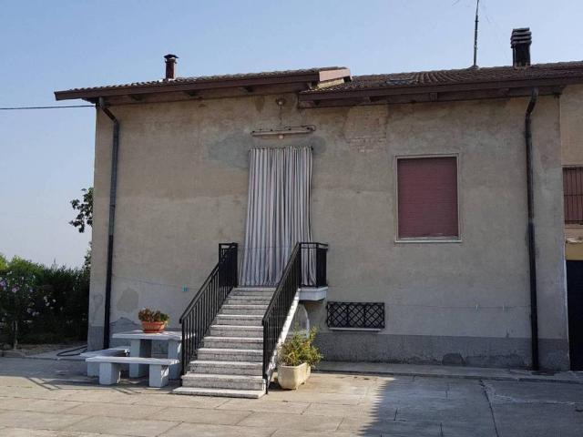 Villa in vendita a Viadana MN