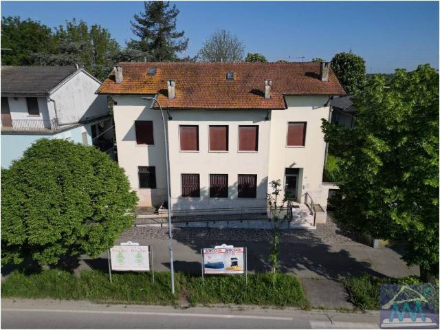 Villa in vendita a Viadana MN