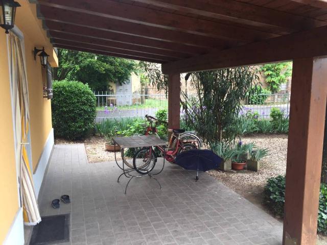 Villa in vendita a Viadana MN
