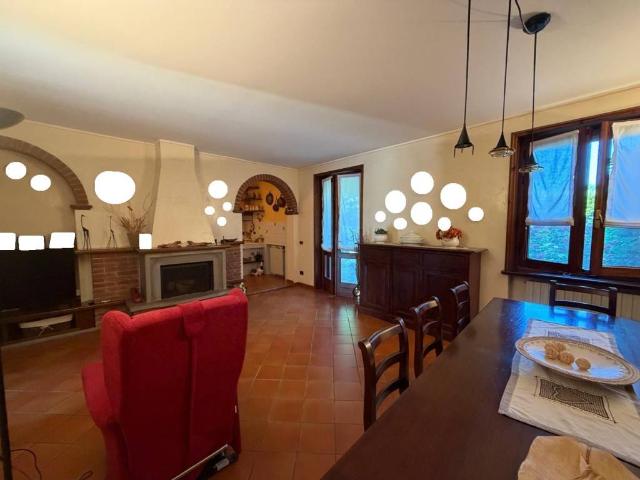 Villa in vendita a Viadana MN