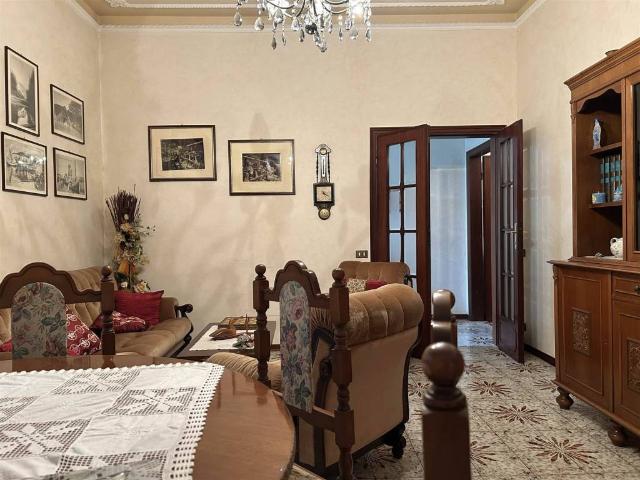 Villa in vendita a Viareggio LU