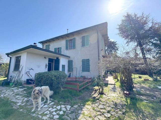 Villa in vendita a Viareggio LU