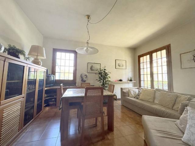 Villa in vendita a Viareggio LU