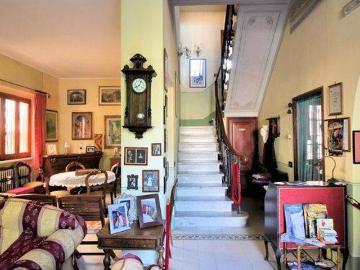 Villa in vendita a Viareggio LU